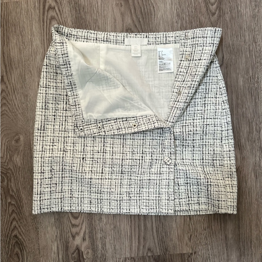 H&M Tweed Pencil Skirt - Black and White - Picture 2 of 4